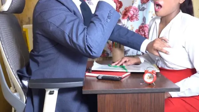 Video of girl getting pussy fucked in office on the pretext of interview. Desivideo.net - Hindi Sex Videos