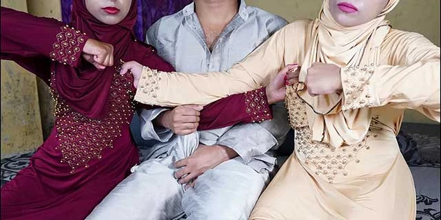 Muslim brother sister threesome xxxx video Desivideo.net - Hindi Sex Videos