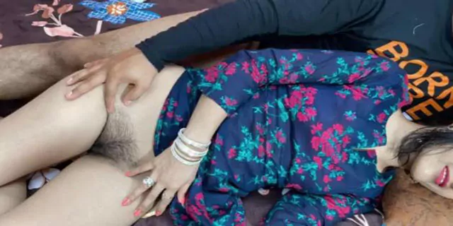 When sister-in-law did not respect her, boyfriend fucked her ass Video. Desivideo.net - Hindi Sex Videos